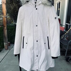 1 Madison Women's White Ski Jacket with Fur Hood